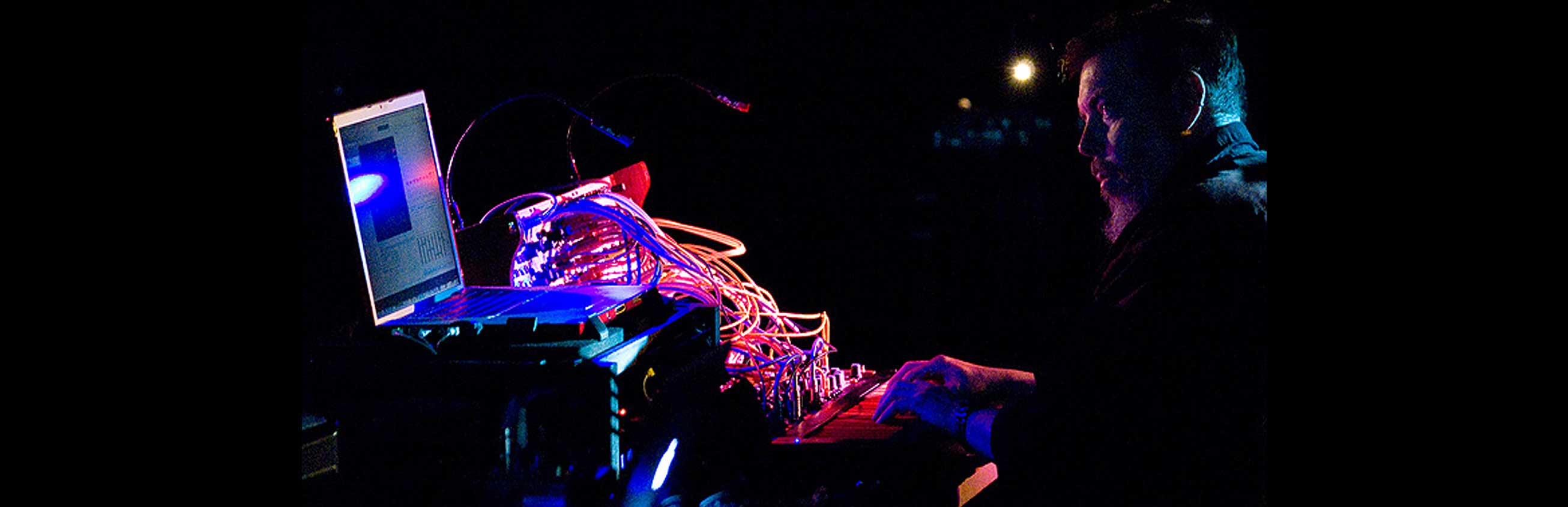 The Gatherings Concert Series, Saturday 14 May 2011. Photo Jeff Towne 